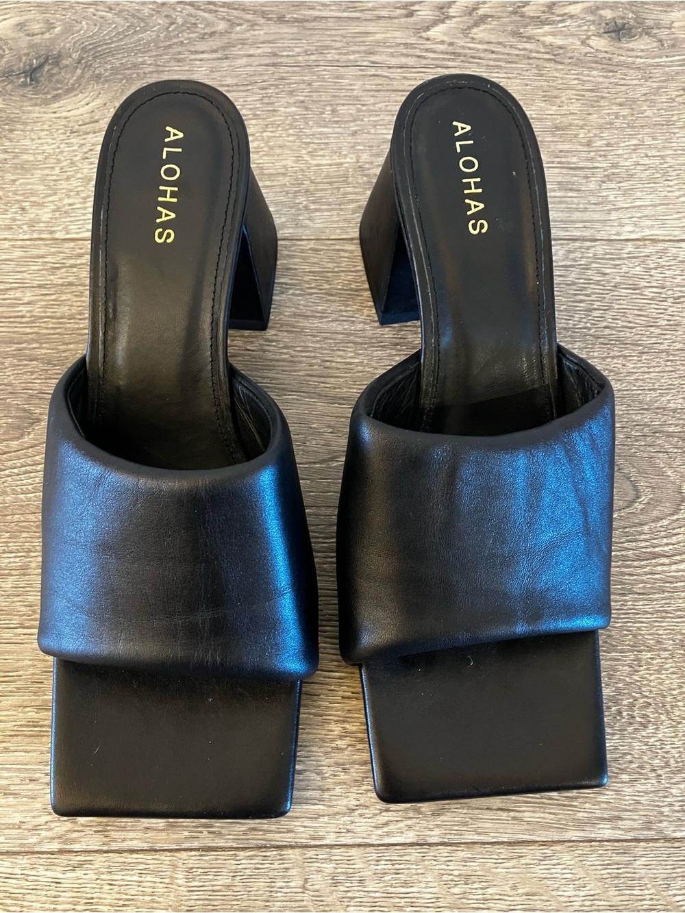 ALOHAS Brushed Sandals Black Leather Open Tied Mules